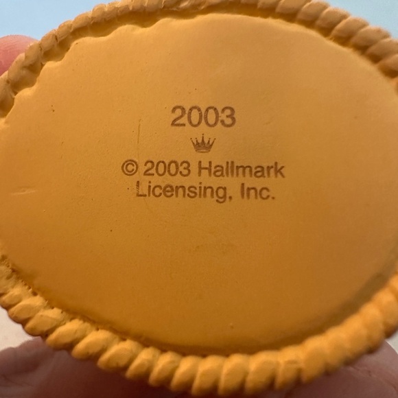 Hallmark Keepsake Ornament 2003 Basket Of Joy Crafting Yarn Scissors Thread - Picture 5 of 6